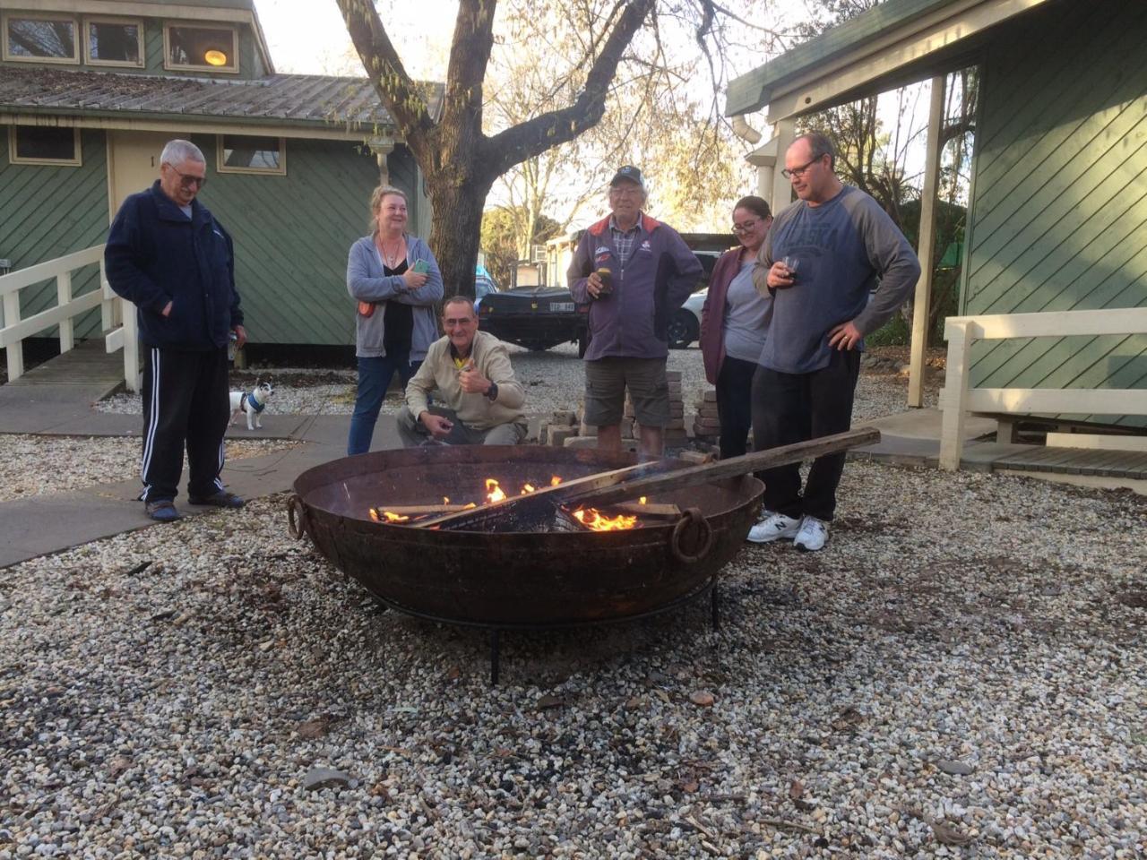 Myrtleford Holiday Park Eksteriør bilde